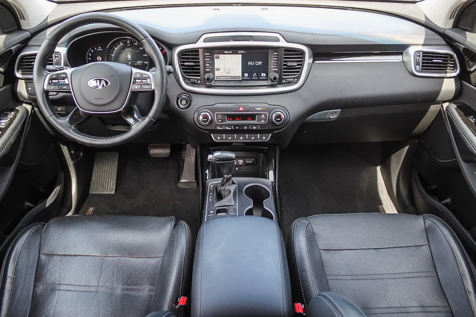 Thumbnail: 2019 Kia Sorento - 15