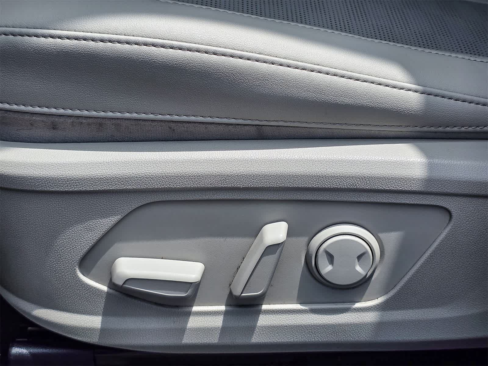 Thumbnail: 2024 Kia Sorento - 22