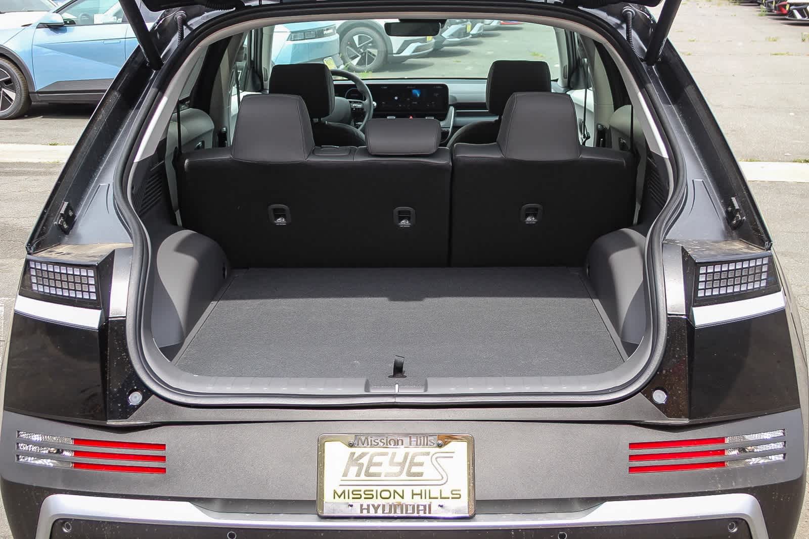 2025 Hyundai Ioniq 5 SEL 12