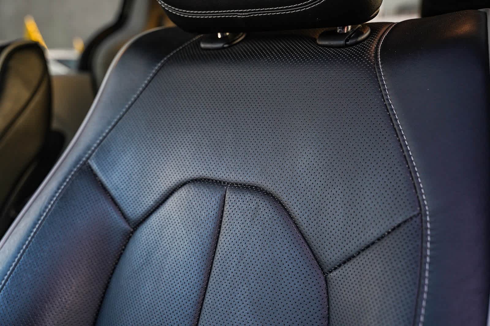 Thumbnail: 2023 Chrysler Pacifica - 24