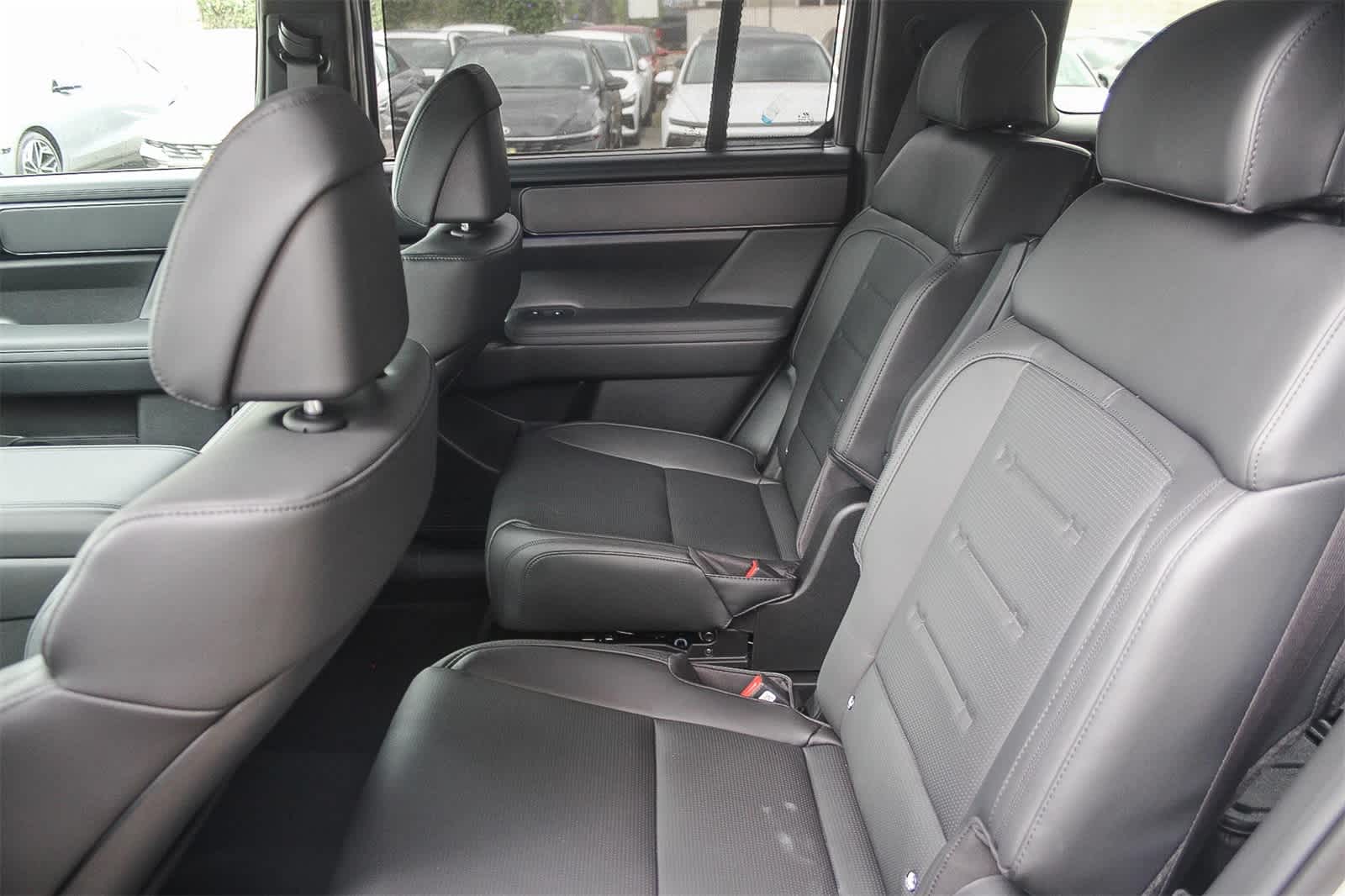 Thumbnail: 2025 Hyundai Santa Fe - 12