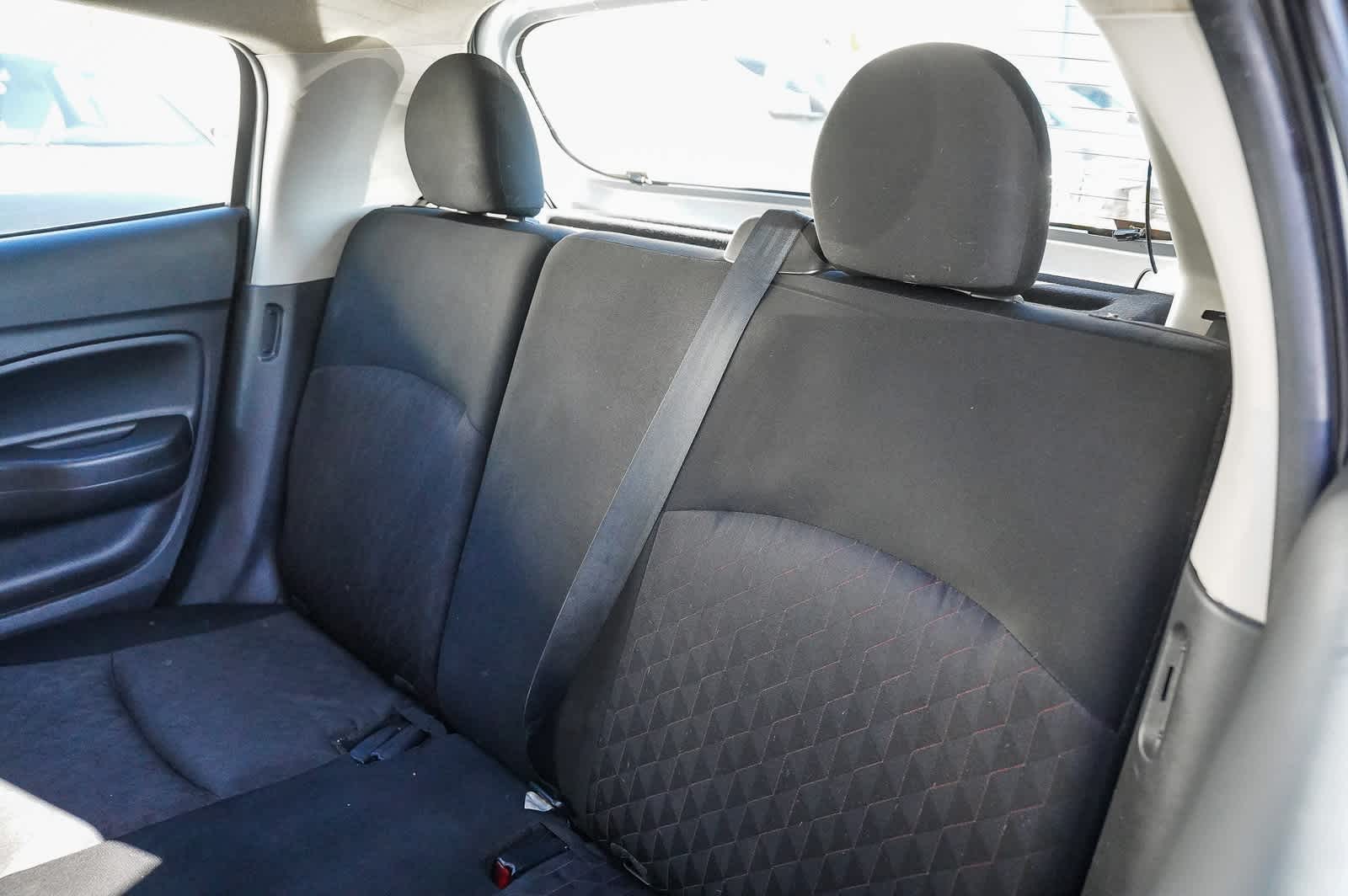 Thumbnail: 2022 Mitsubishi Mirage - 18