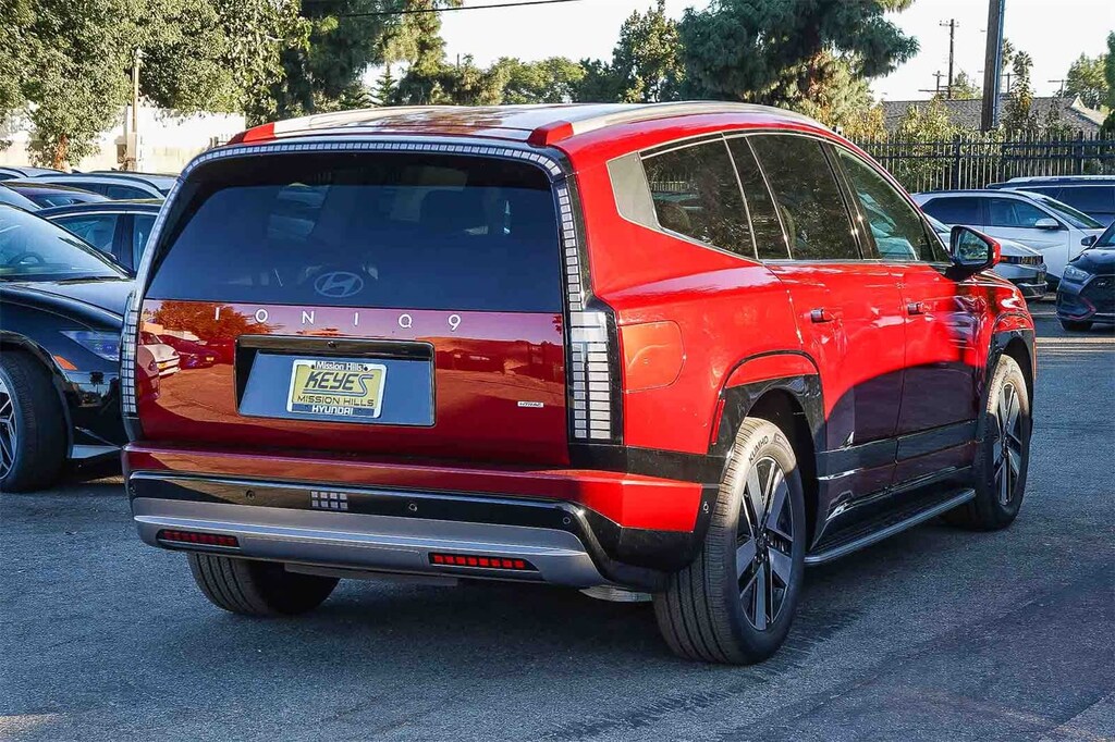New 2026 Hyundai IONIQ 9 SEL SUV