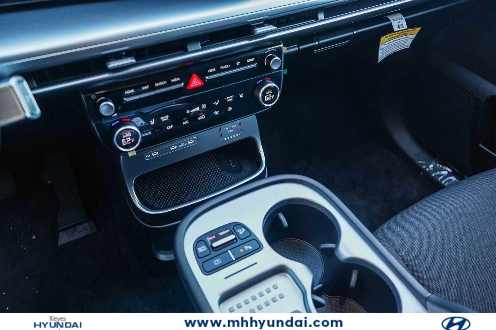 Thumbnail: 2026 Hyundai Ioniq - 24