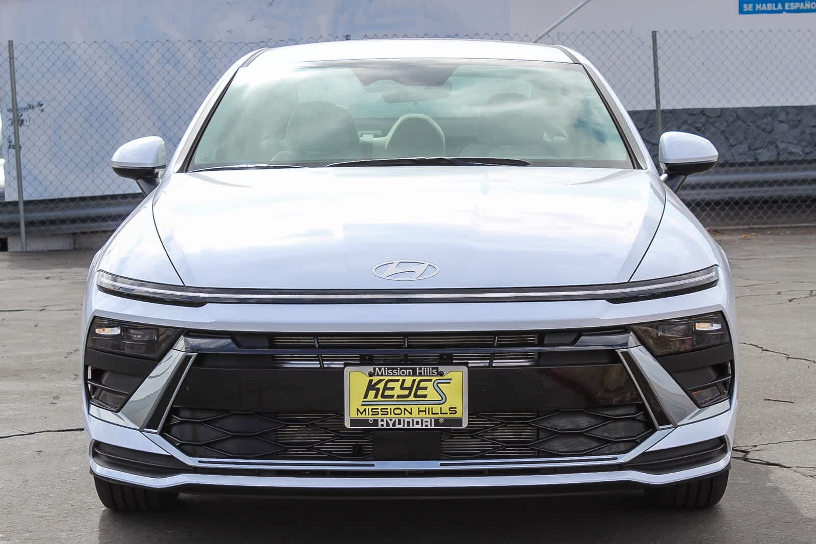 2025 Hyundai Sonata SE 2