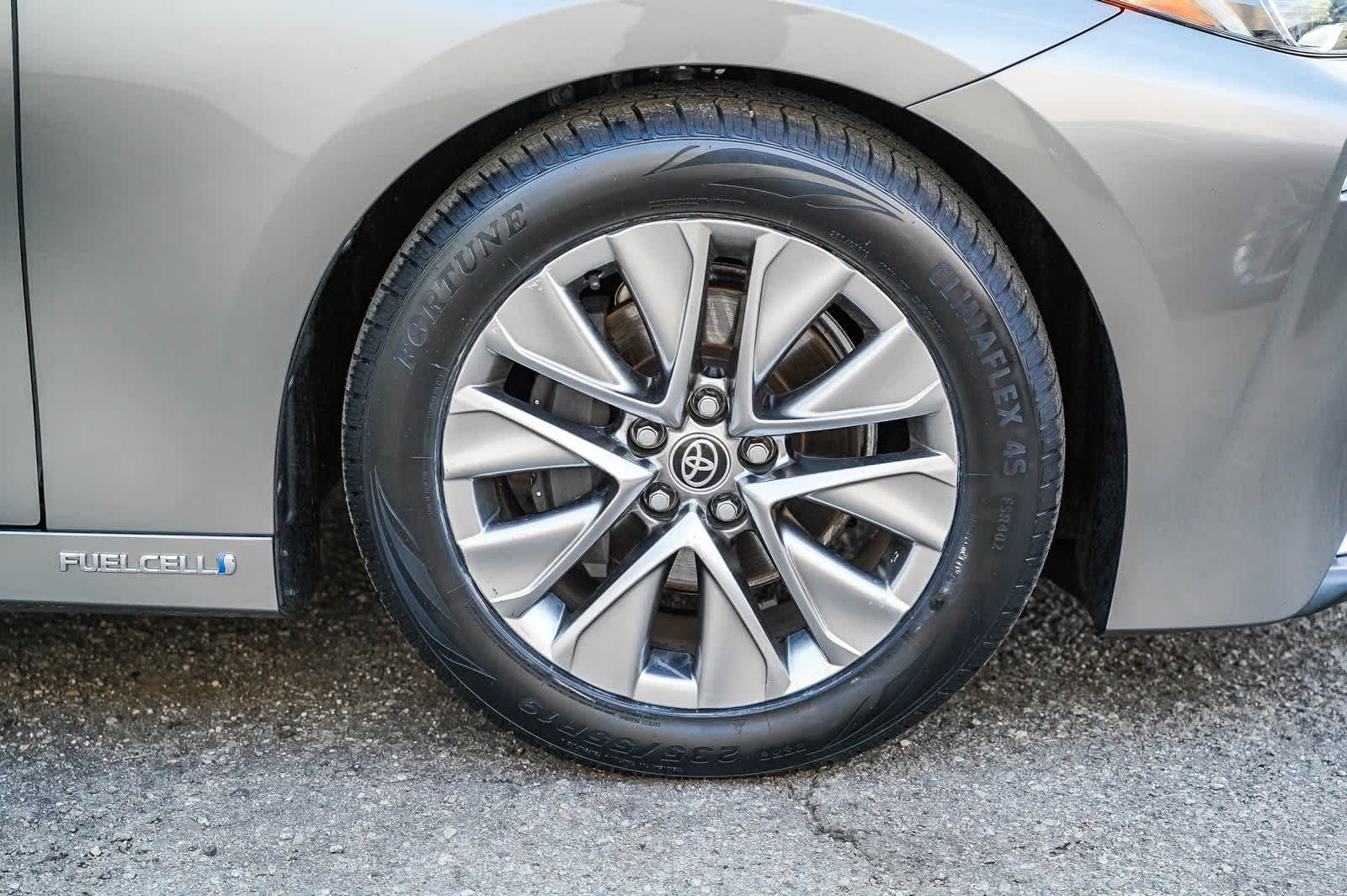 Thumbnail: 2023 Toyota Mirai - 4