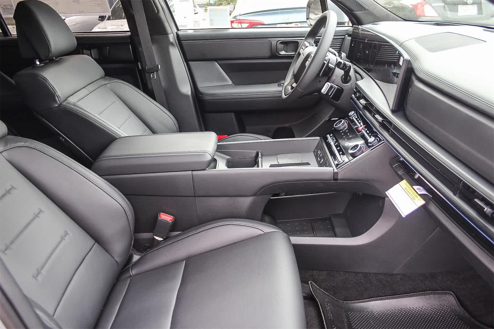 Thumbnail: 2025 Hyundai Santa Fe - 13