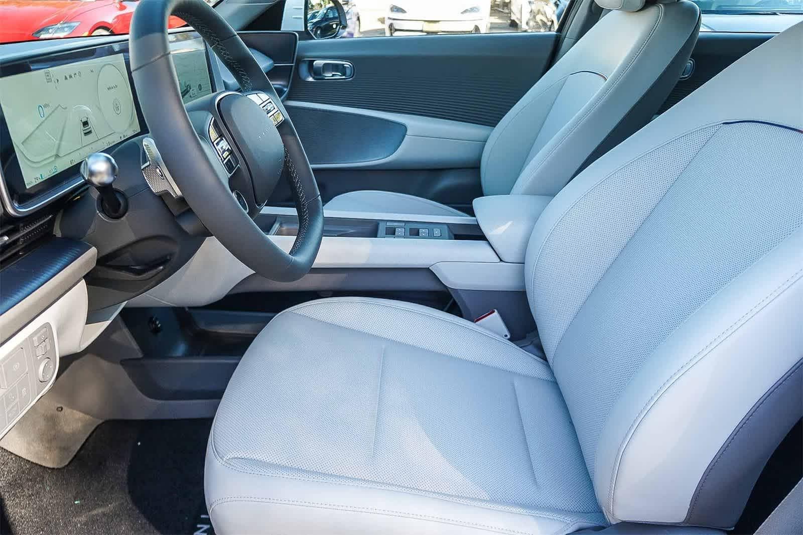 Thumbnail: 2025 Hyundai Ioniq 6 - 22