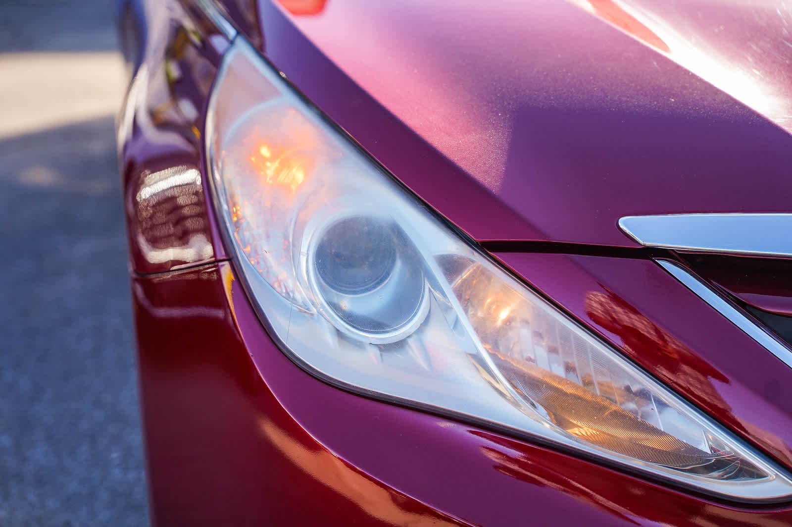 Thumbnail: 2012 Hyundai Sonata - 10