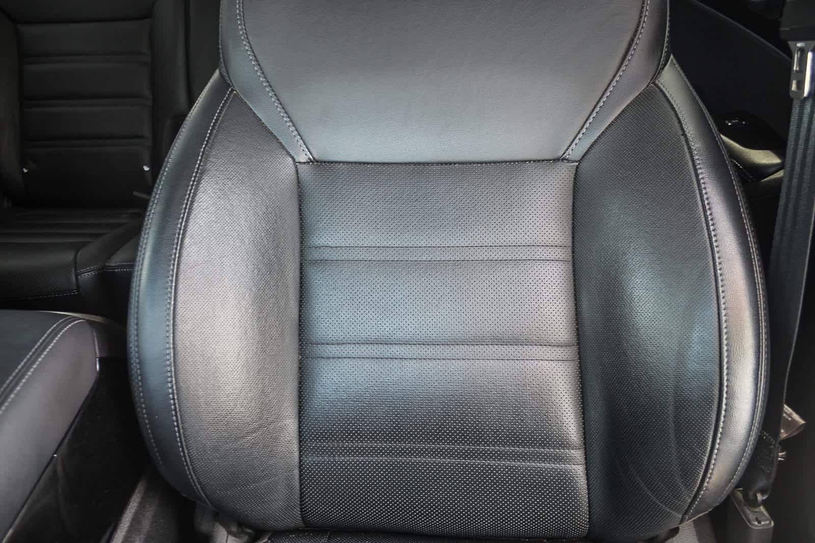 Thumbnail: 2019 Kia Sorento - 23