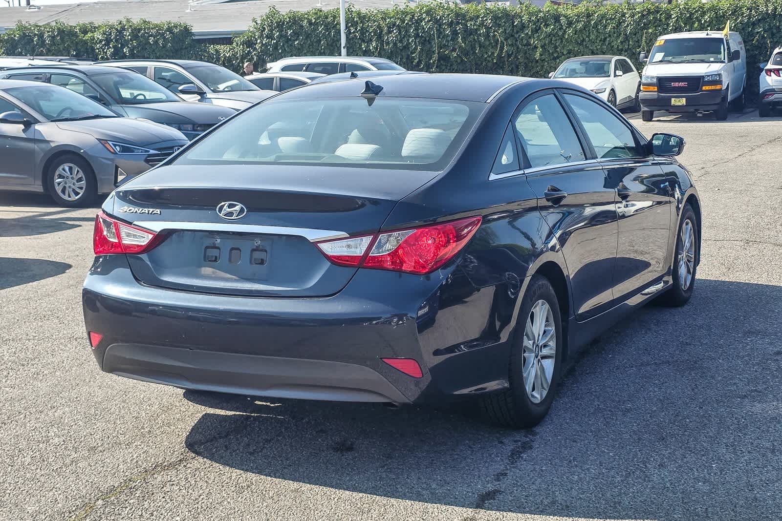 Thumbnail: 2014 Hyundai Sonata - 4