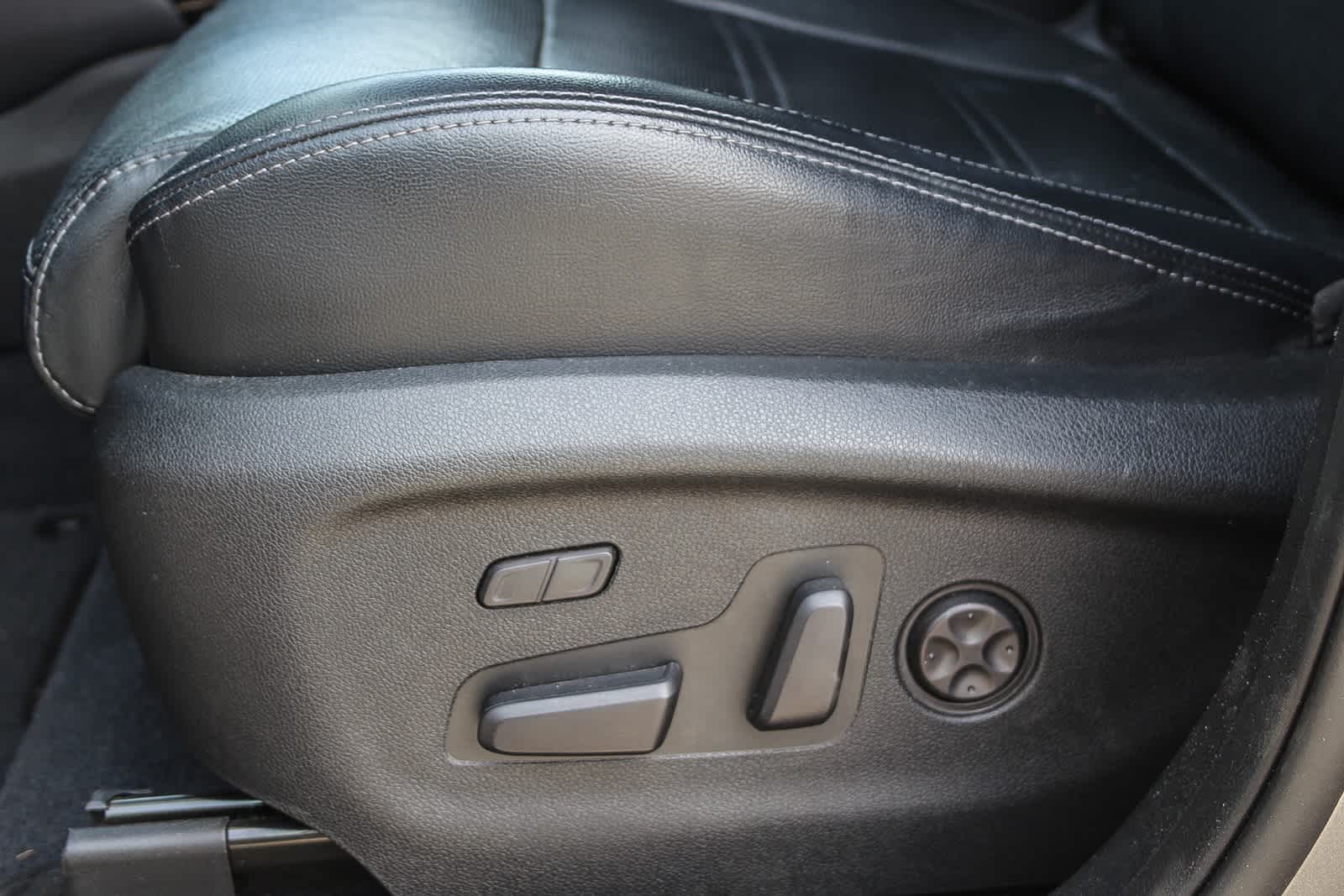 Thumbnail: 2019 Kia Sorento - 22