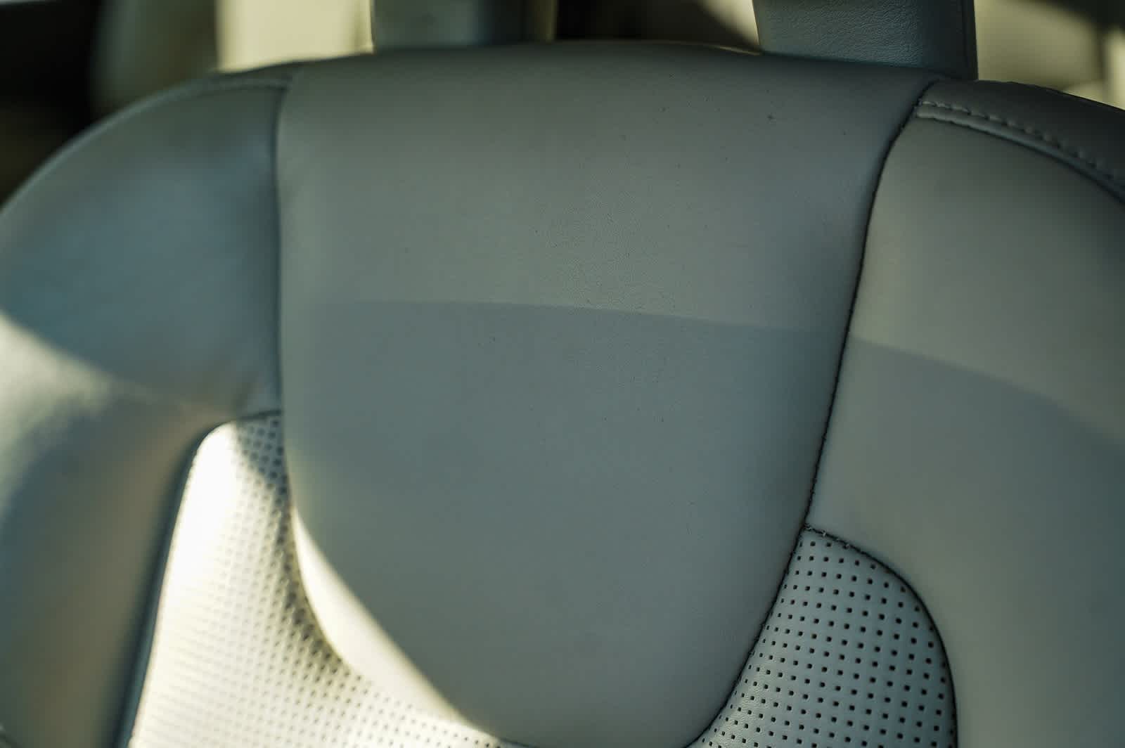 Thumbnail: 2022 Volvo XC90 - 12