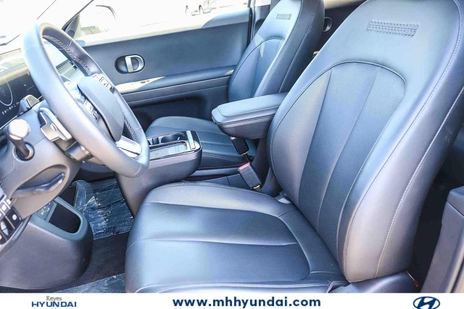 Thumbnail: 2026 Hyundai Ioniq 5 - 16