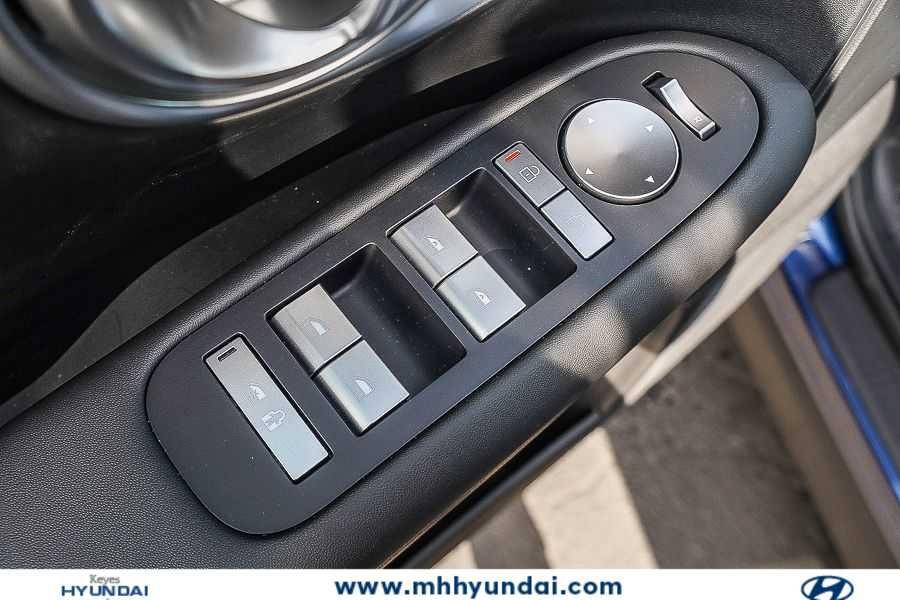 Thumbnail: 2026 Hyundai Ioniq - 22