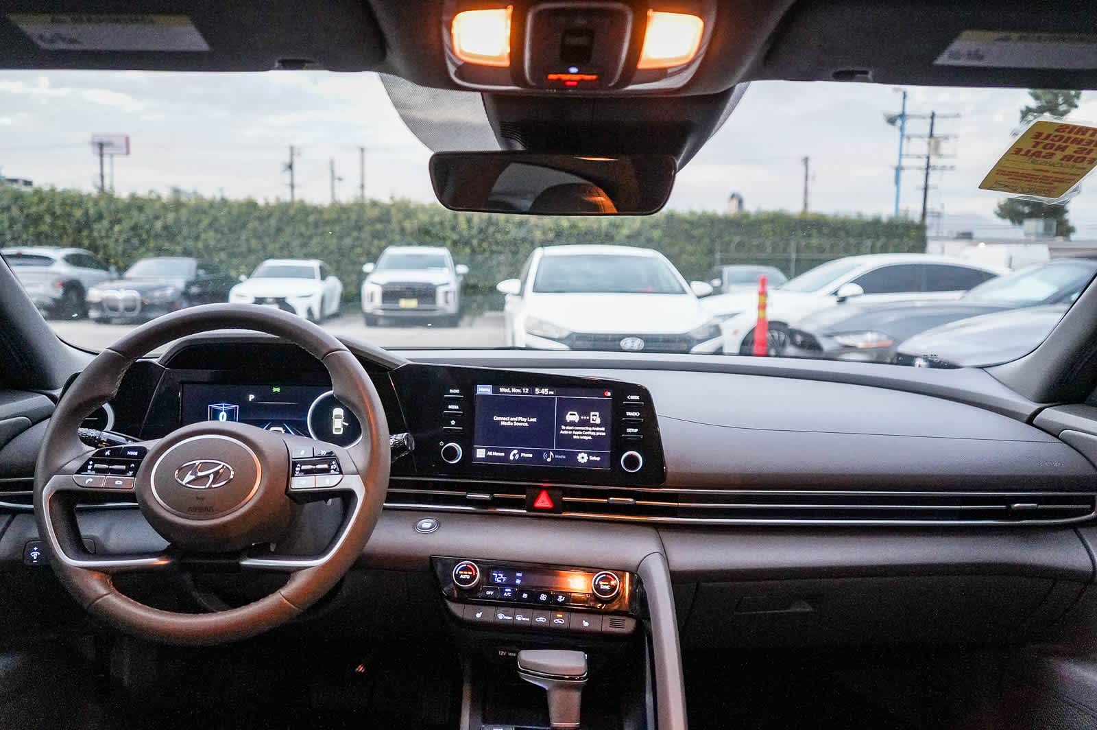 Thumbnail: 2022 Hyundai Elantra - 12