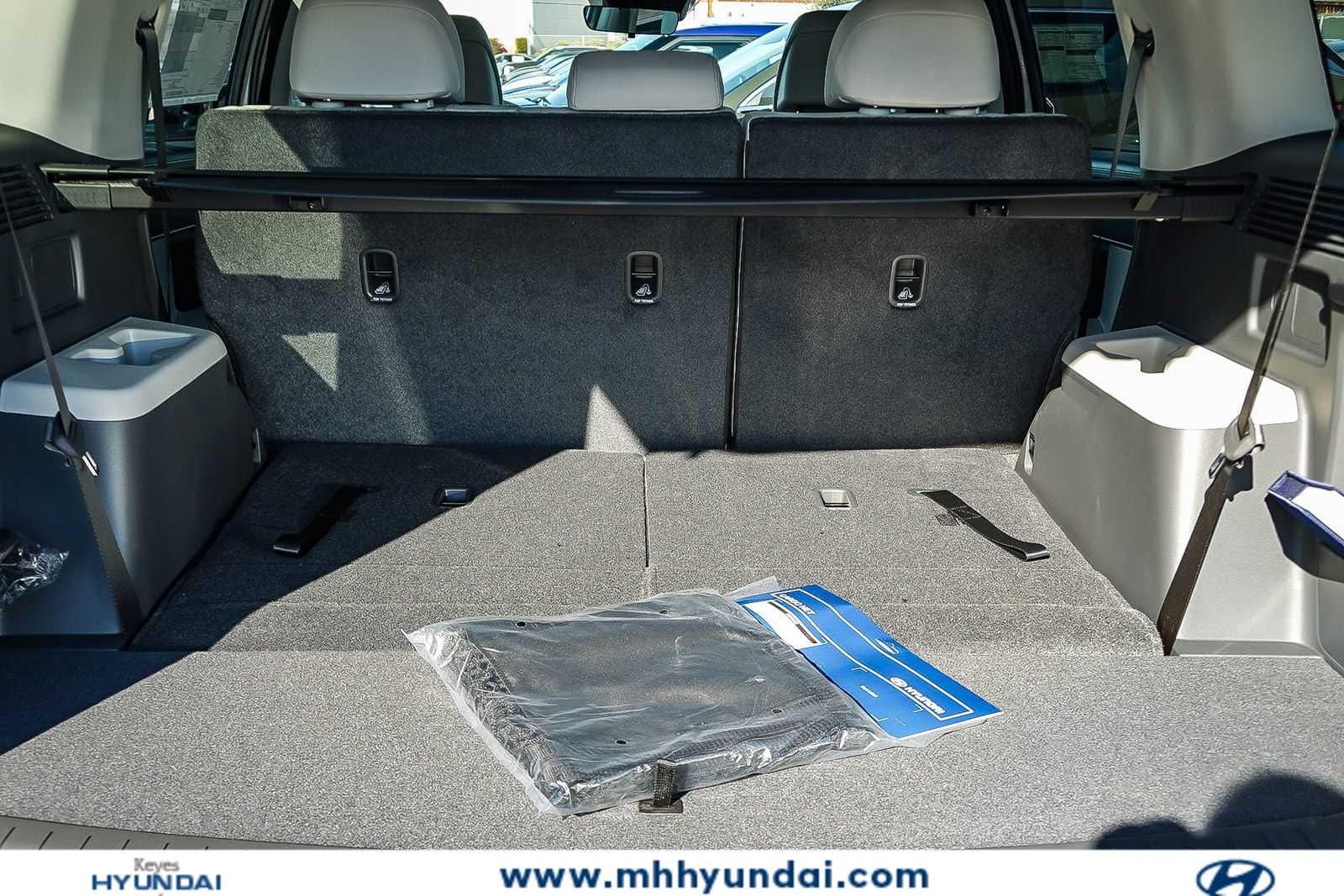 Thumbnail: 2026 Hyundai Santa Fe - 28