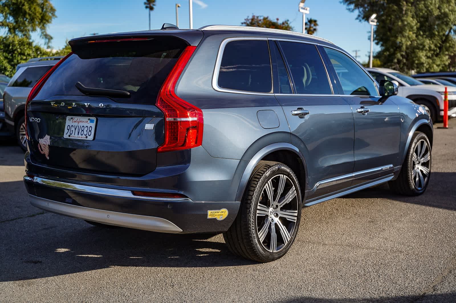 Thumbnail: 2022 Volvo XC90 - 8