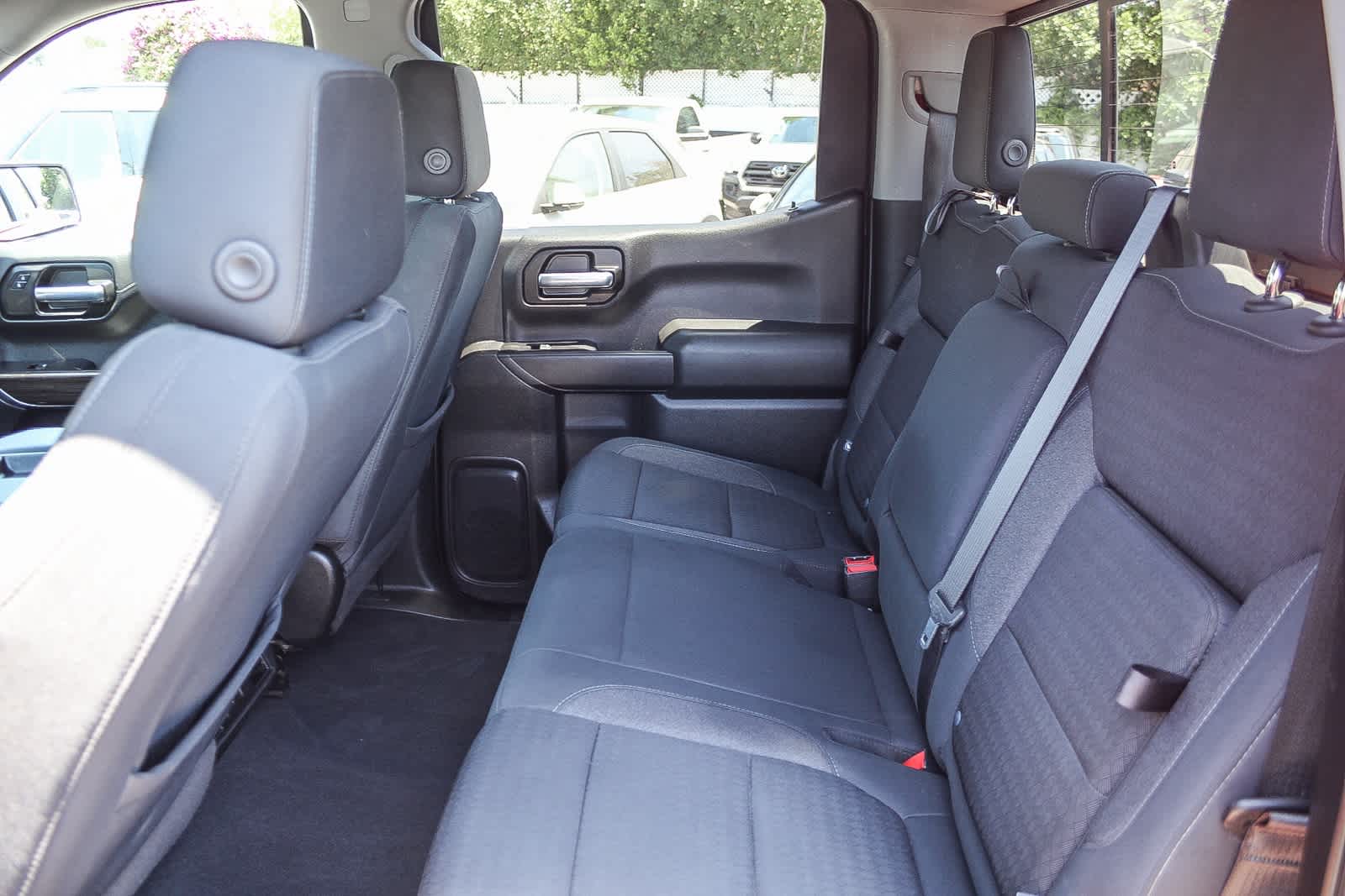 Thumbnail: 2020 Chevrolet Silverado 1500 - 12