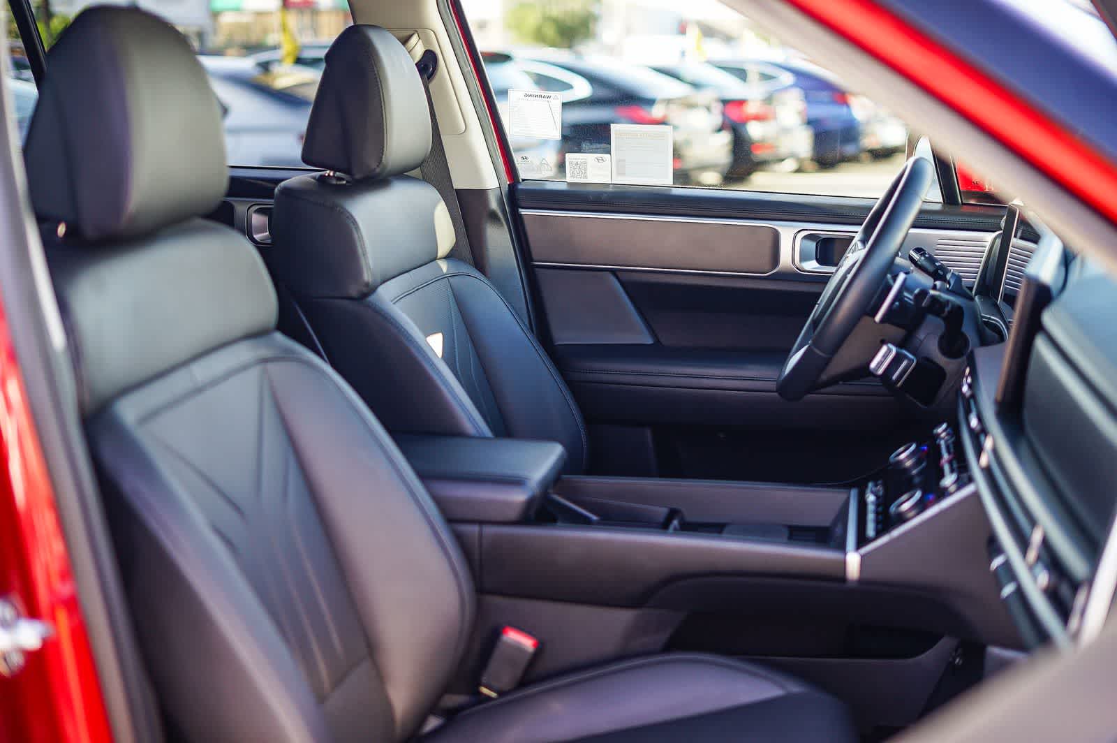 Thumbnail: 2025 Hyundai Santa Fe - 16