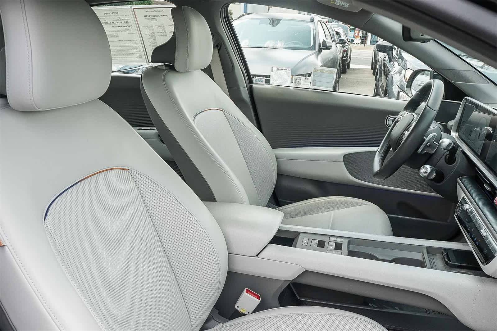 Thumbnail: 2024 Hyundai Ioniq 6 - 25