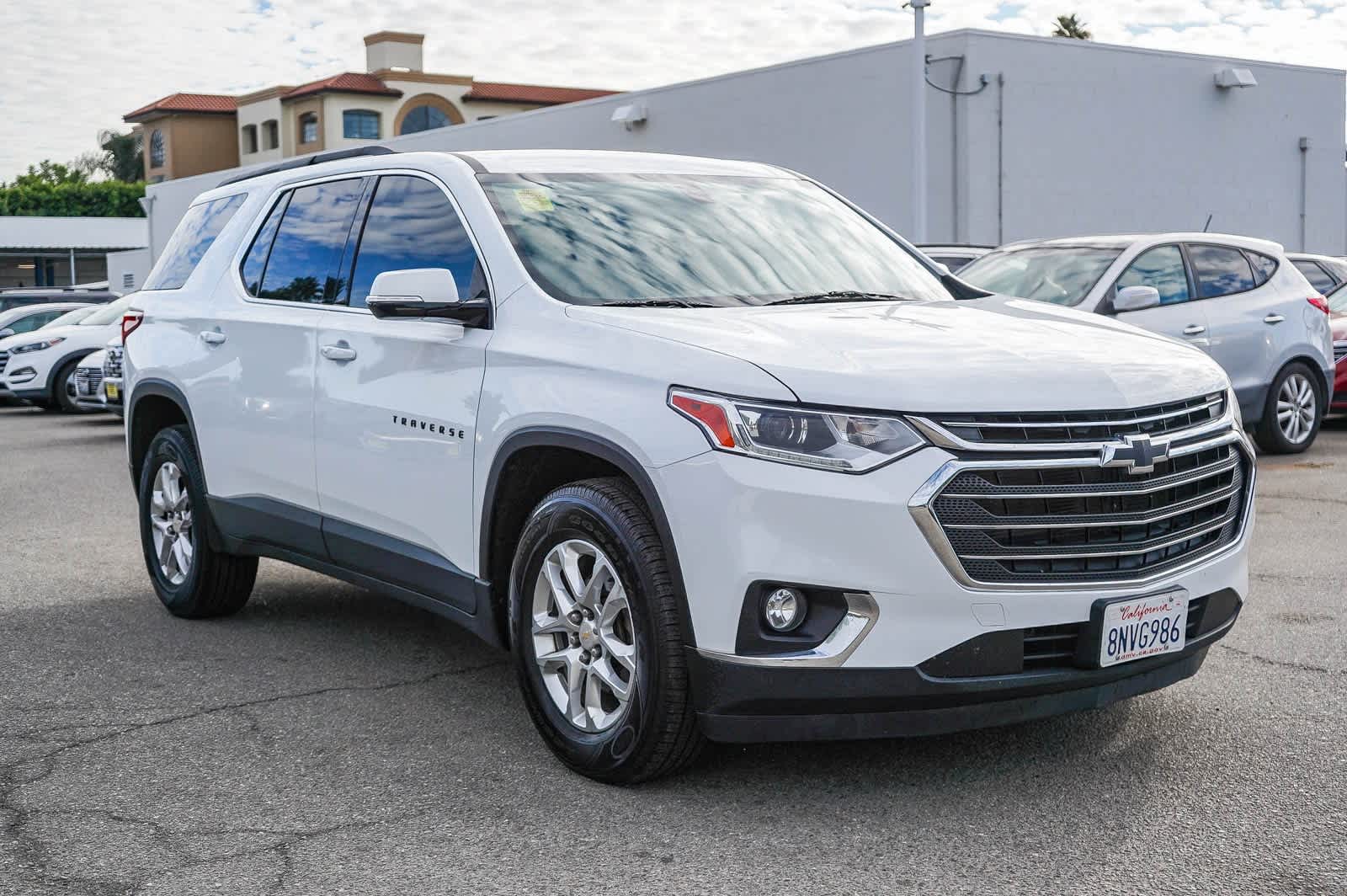 Thumbnail: 2020 Chevrolet Traverse - 3