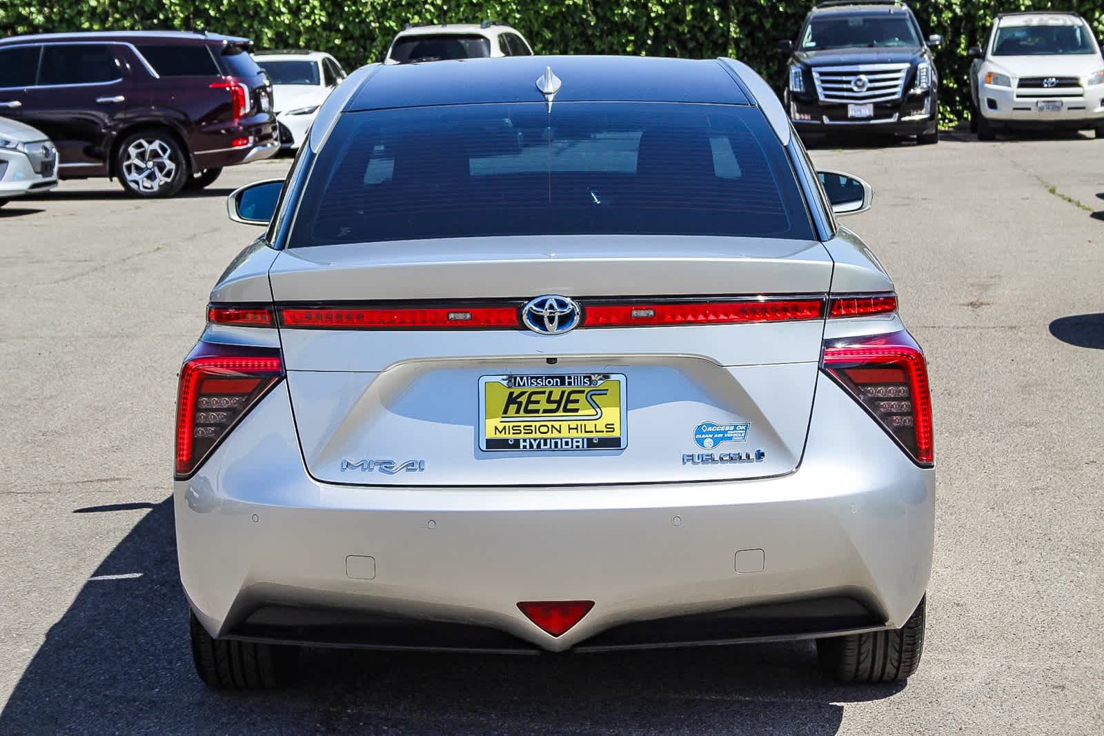 Thumbnail: 2019 Toyota Mirai - 5