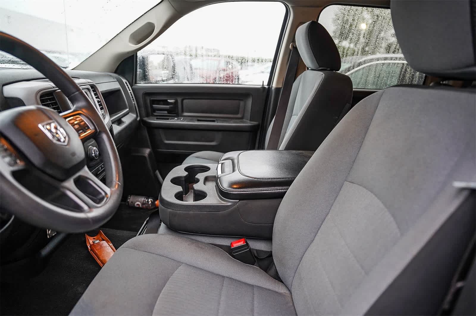 Thumbnail: 2023 RAM 1500 Classic - 16