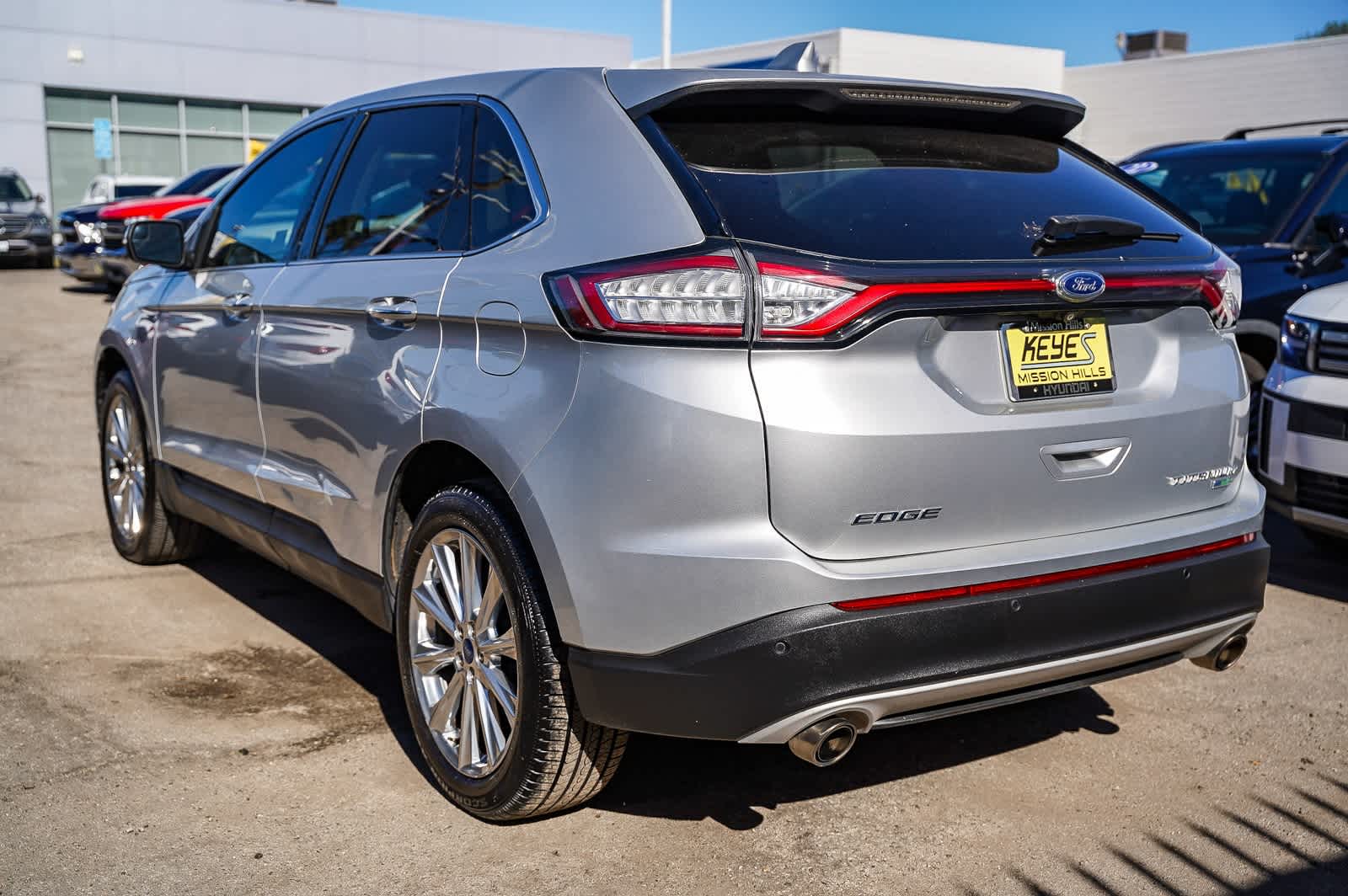 Thumbnail: 2018 Ford Edge - 8