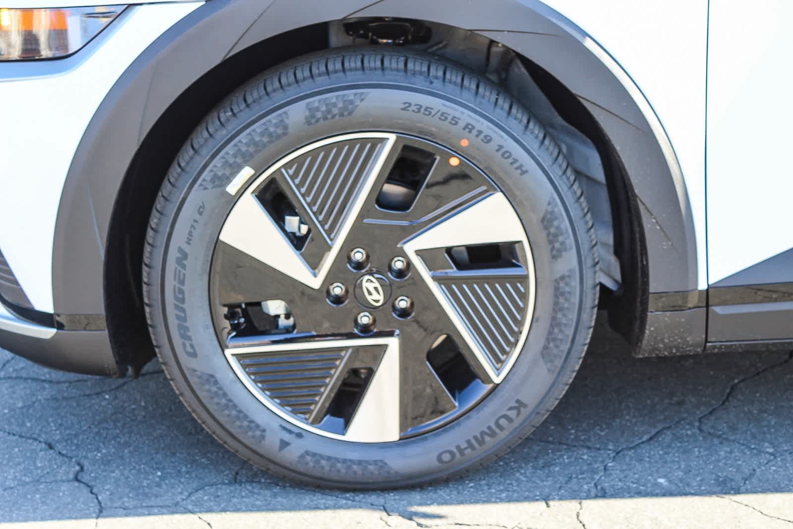 2025 Hyundai Ioniq 5 SEL 9