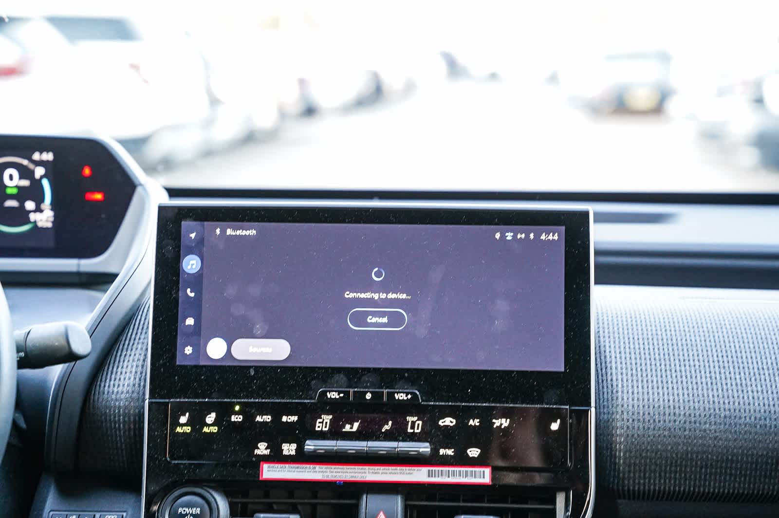 Thumbnail: 2024 Toyota bZ4X - 14