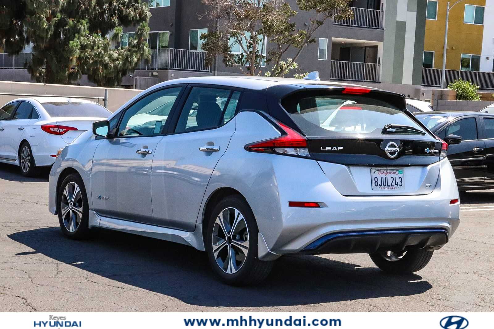 Used 2018 Nissan LEAF SV with VIN 1N4AZ1CP1JC309734 for sale in Los Angeles, CA