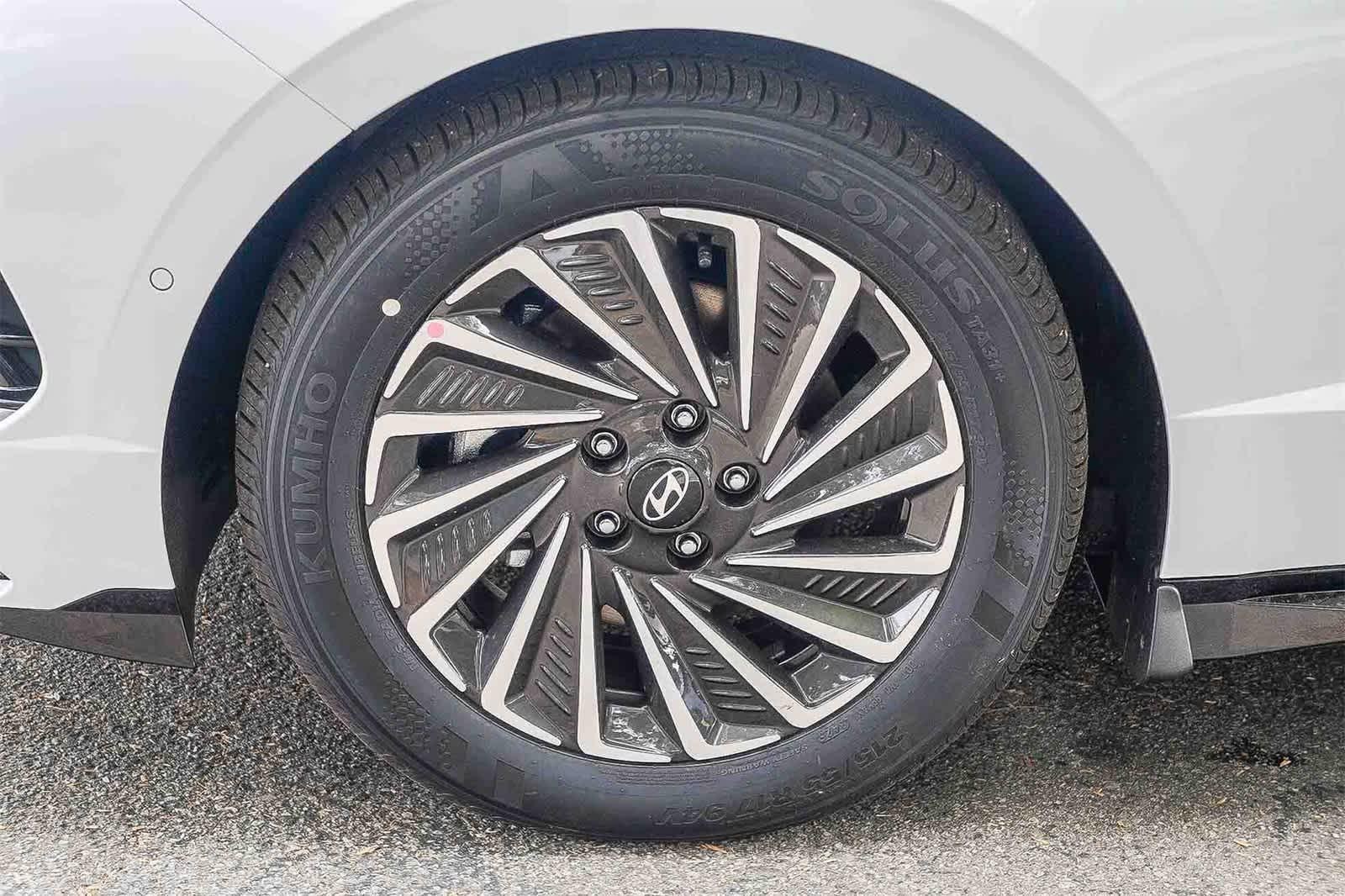 Thumbnail: 2026 Hyundai Sonata - 10