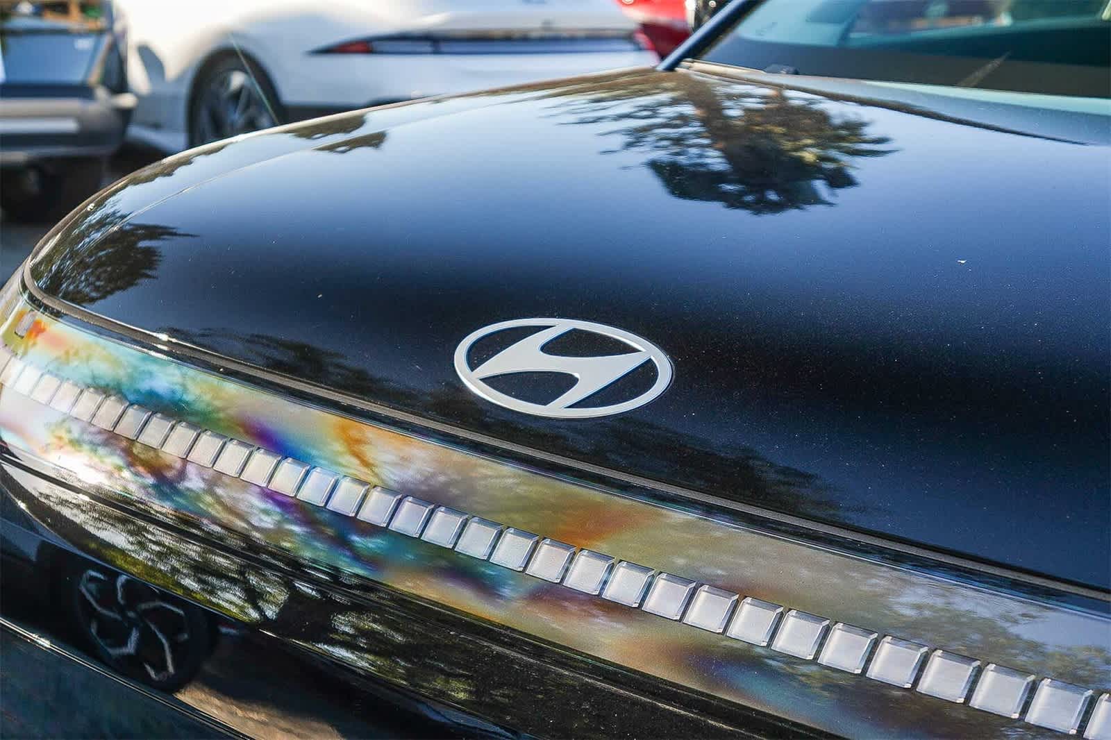 Thumbnail: 2026 Hyundai Ioniq - 9