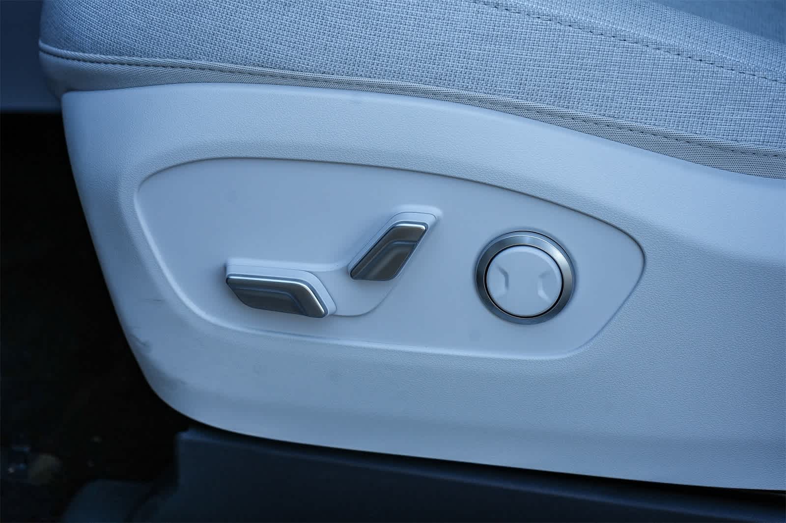 Thumbnail: 2026 Hyundai Ioniq - 29