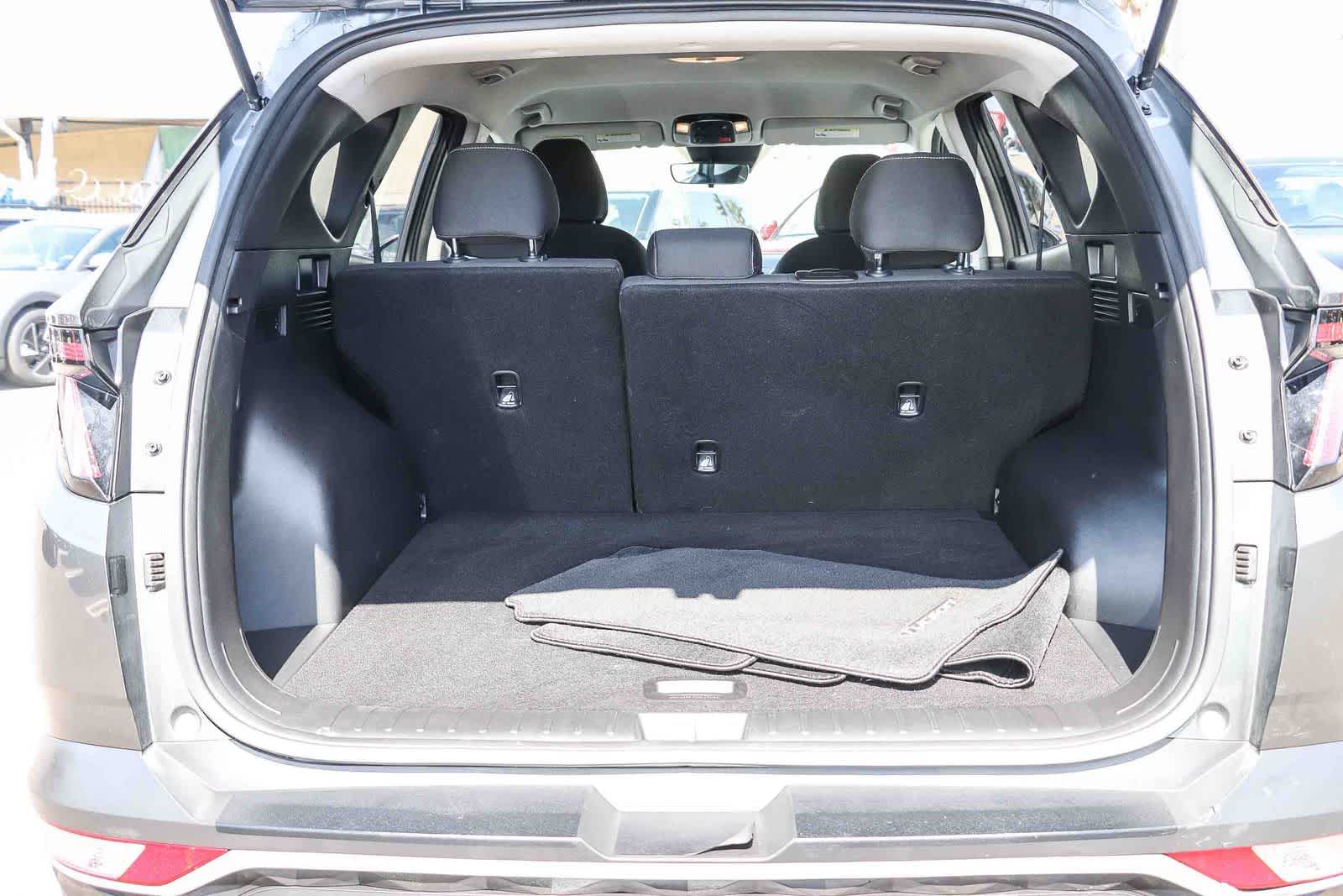 Thumbnail: 2022 Hyundai Tucson - 25