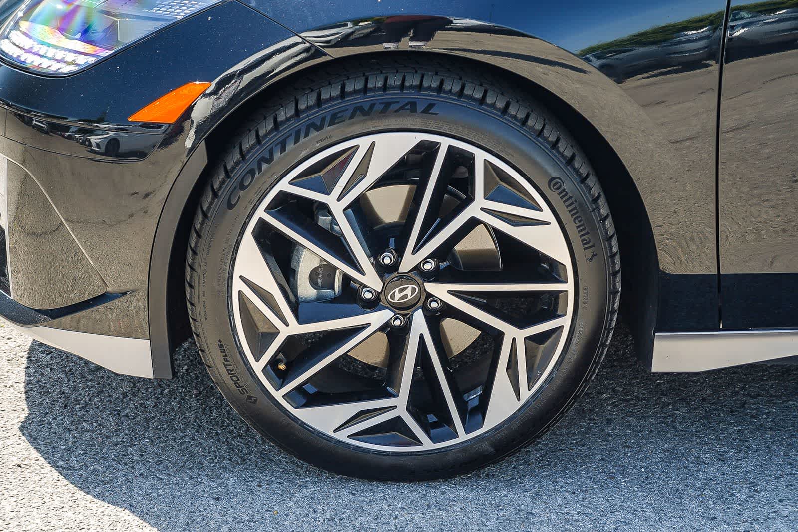 Thumbnail: 2024 Hyundai Ioniq 6 - 10