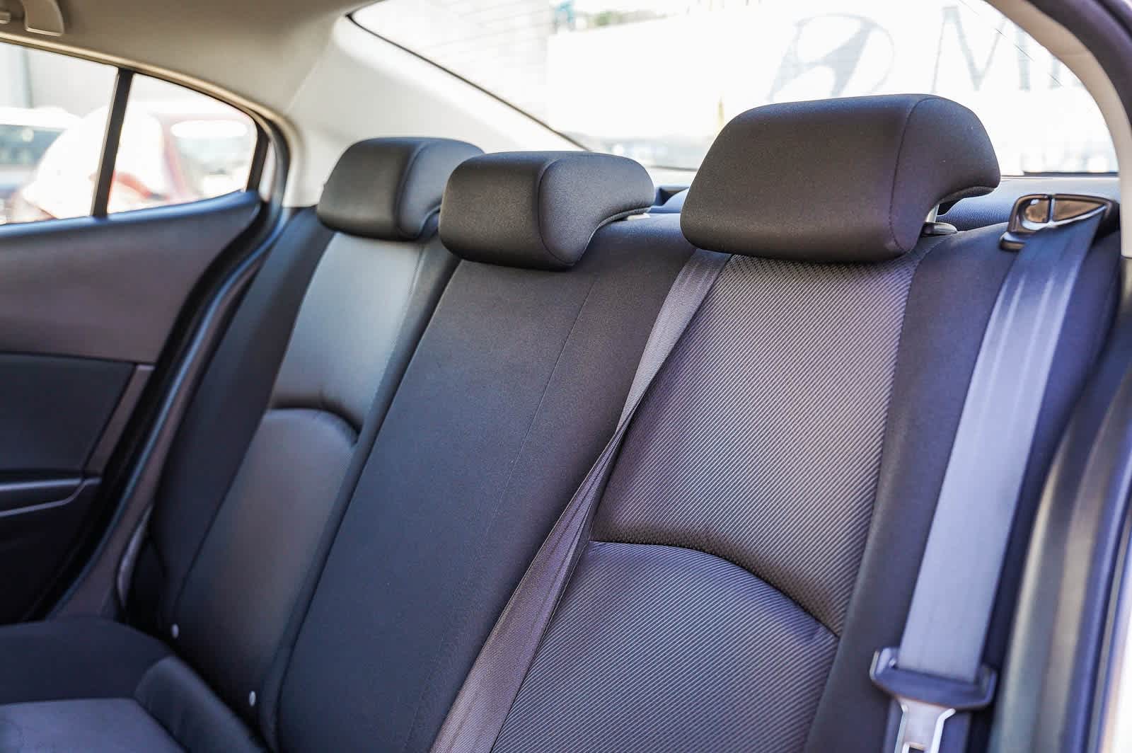 Thumbnail: 2018 Mazda Mazda3 - 18