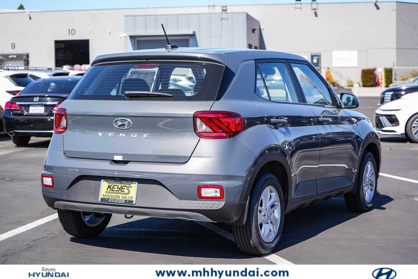 Thumbnail: 2026 Hyundai Venue - 6