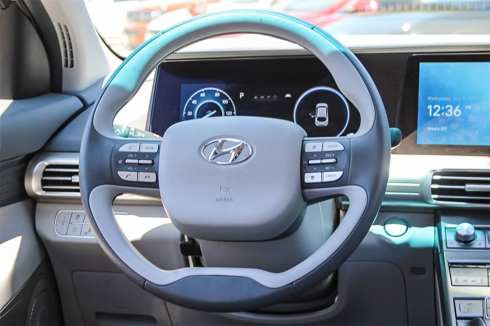 Thumbnail: 2023 Hyundai Nexo - 17