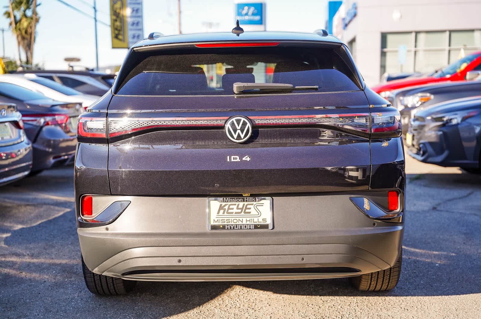 Thumbnail: 2023 Volkswagen ID.4 - 7