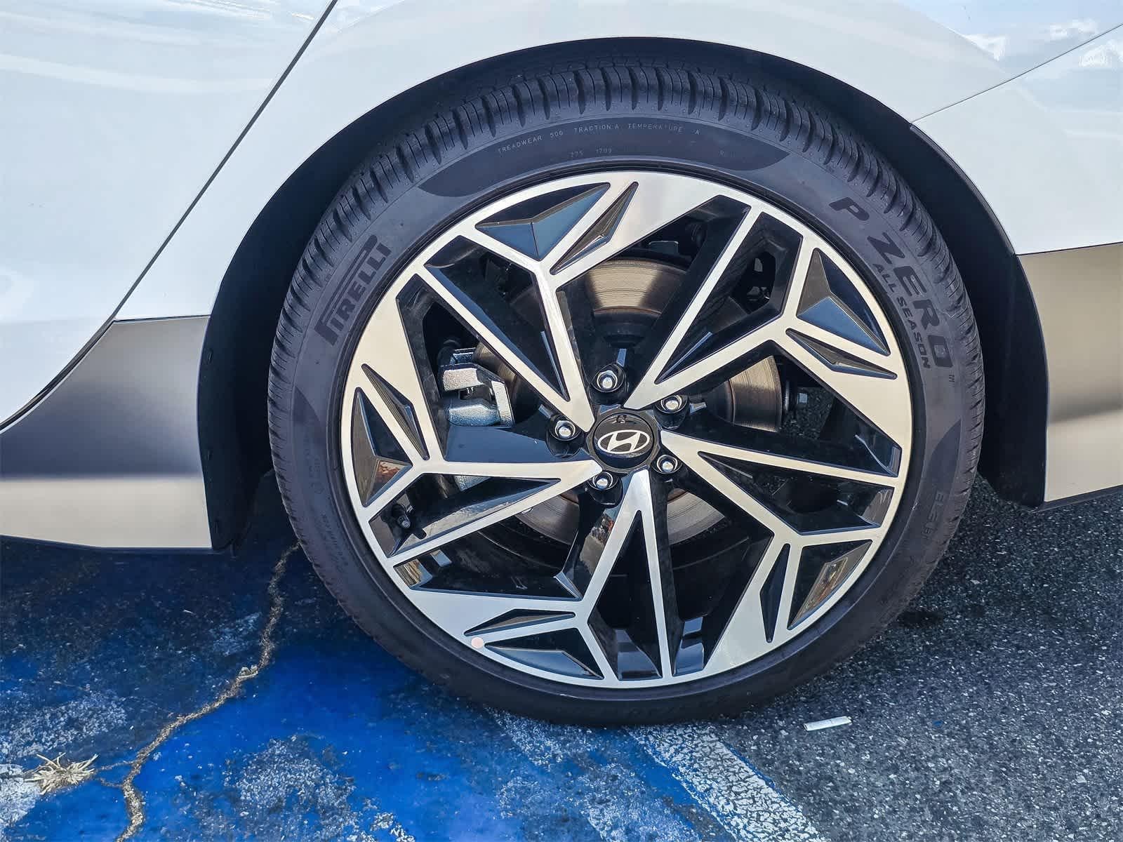 Thumbnail: 2025 Hyundai Ioniq 6 - 9