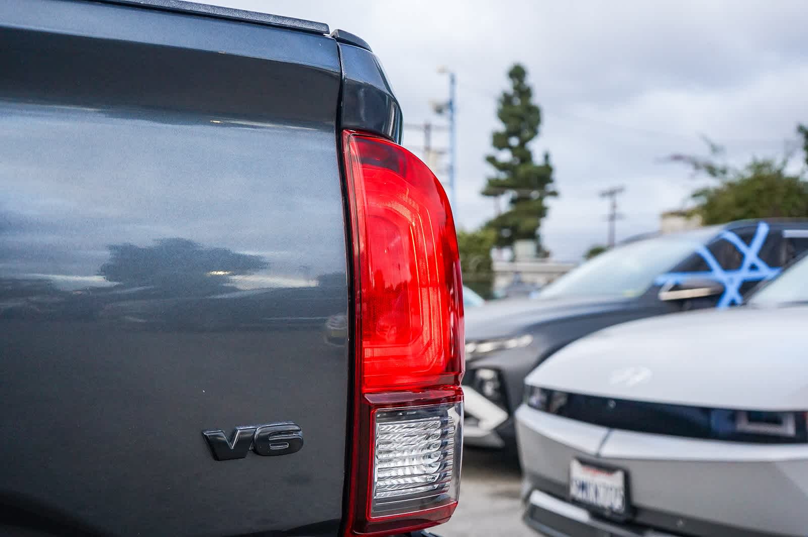 Thumbnail: 2022 Toyota Tacoma - 21