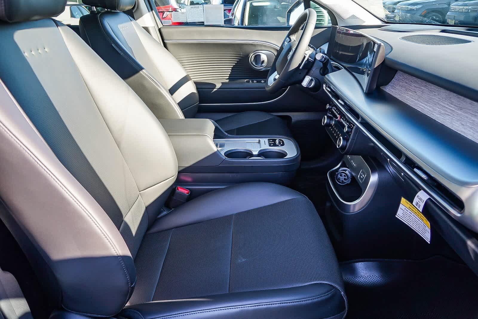 Thumbnail: 2026 Hyundai Ioniq - 18