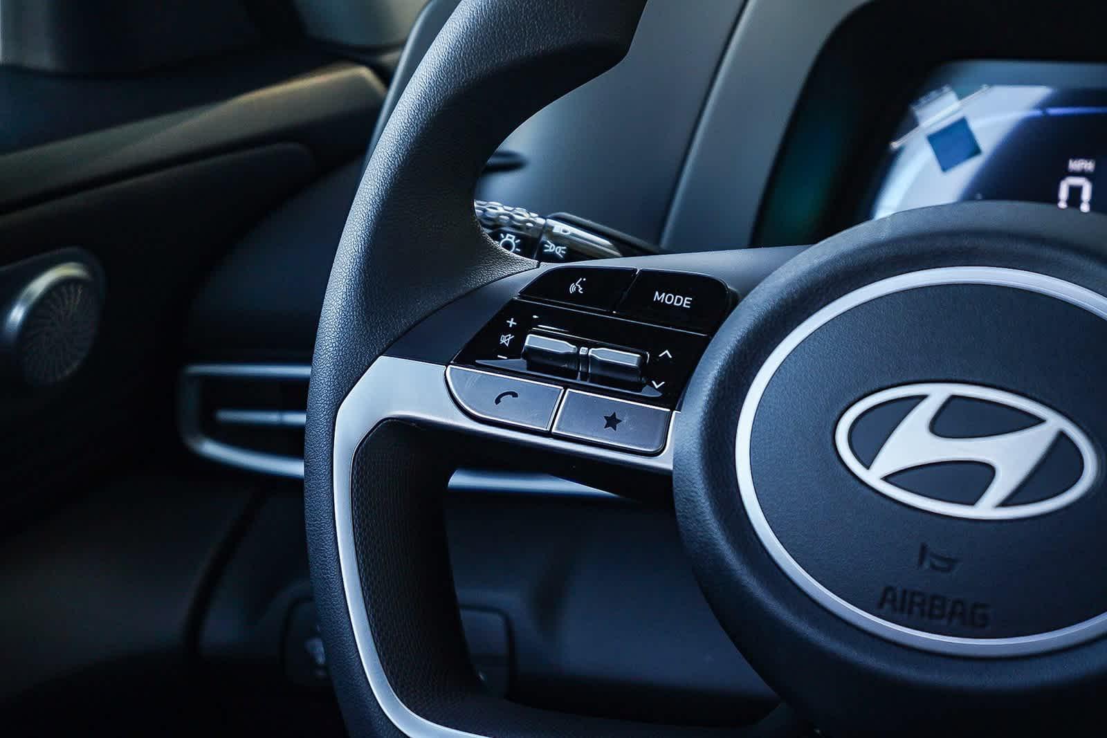 Thumbnail: 2026 Hyundai Elantra - 18