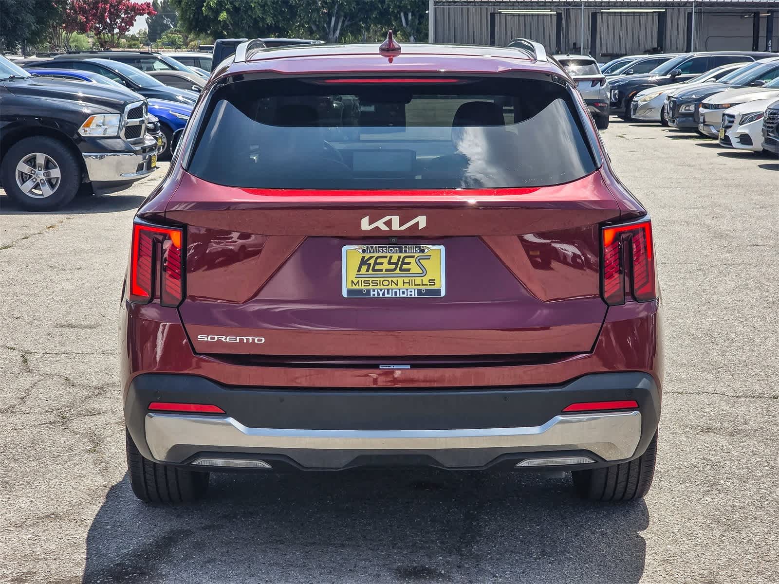 Thumbnail: 2024 Kia Sorento - 5