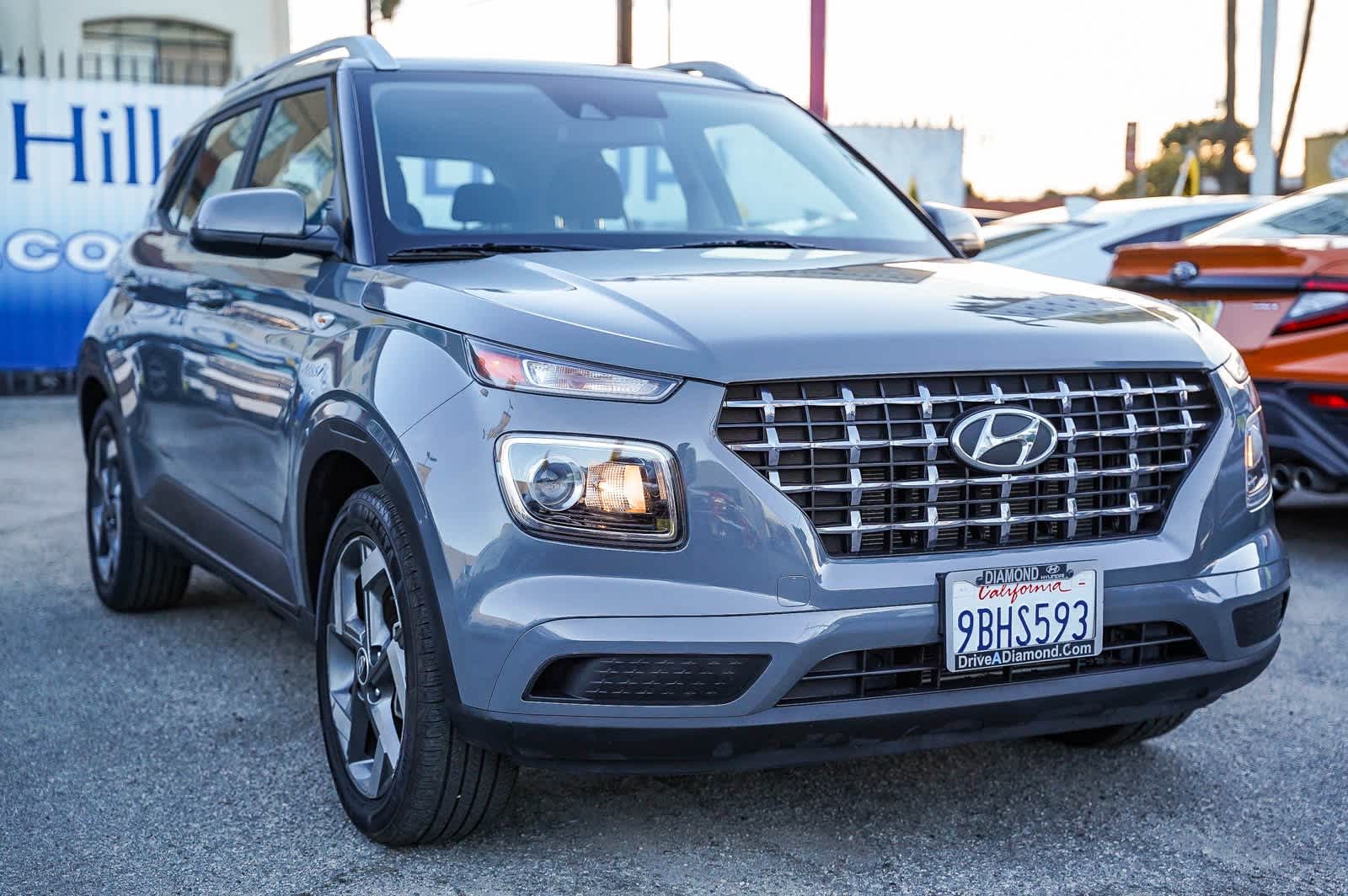 Thumbnail: 2022 Hyundai Venue - 3