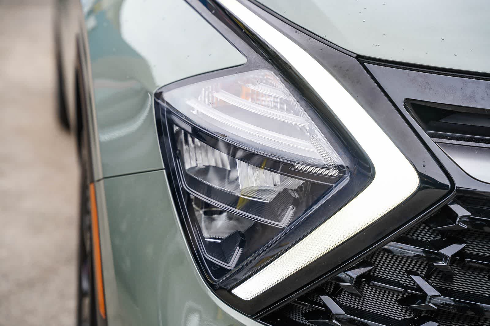 Thumbnail: 2023 Kia Sportage - 4