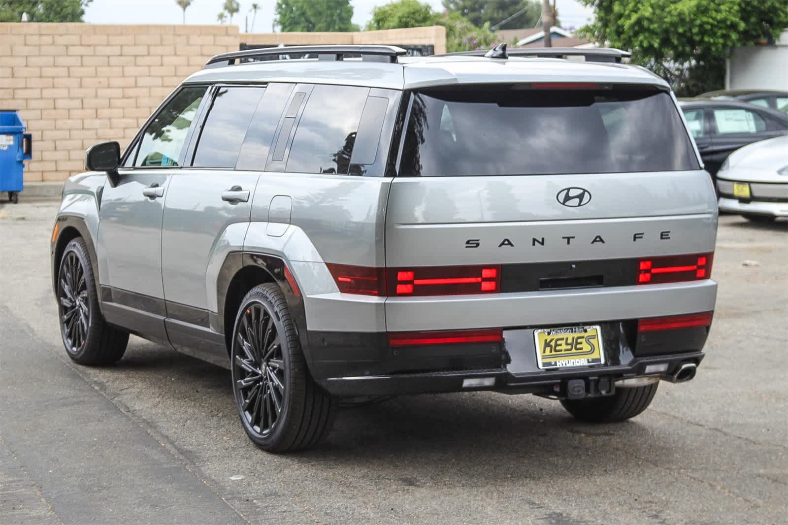 Thumbnail: 2025 Hyundai Santa Fe - 4