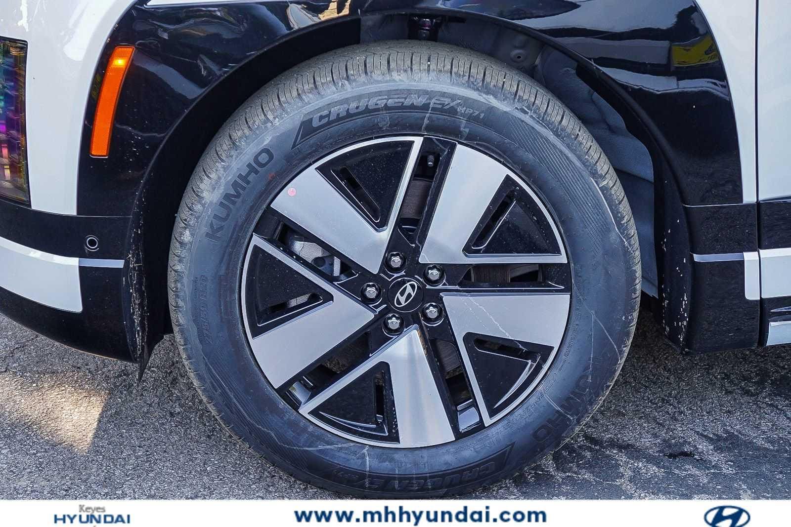 Thumbnail: 2026 Hyundai Ioniq - 10